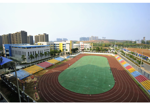 武汉市小学第九光谷瞬间小学生感动图片